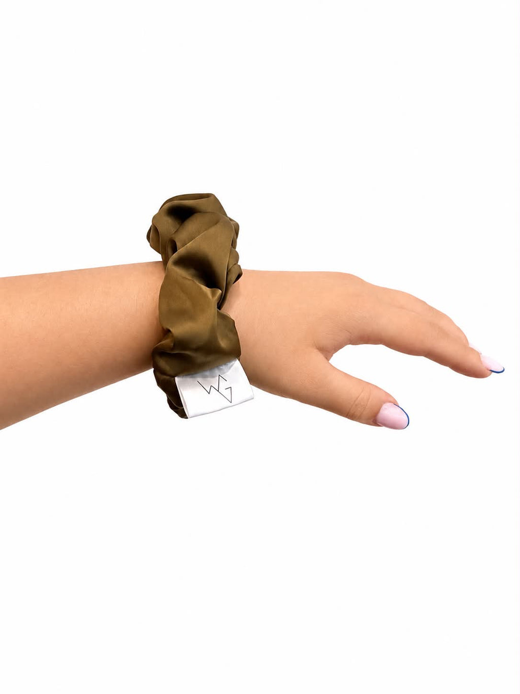 Saténová scrunchie